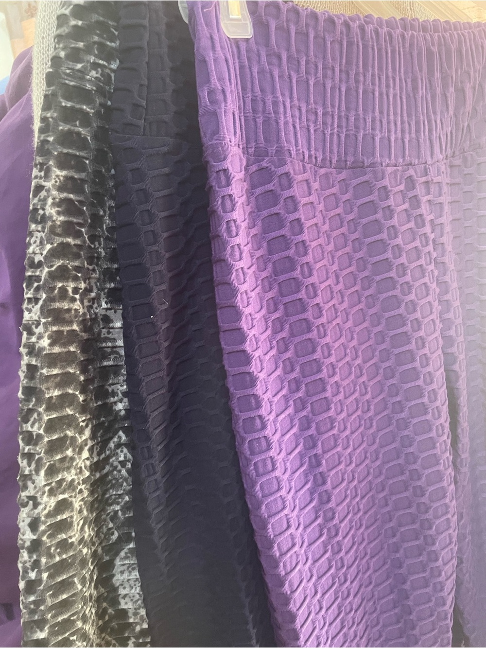 3 TikTok inspired Women’s Honeycomb Textured Leggings Size Large